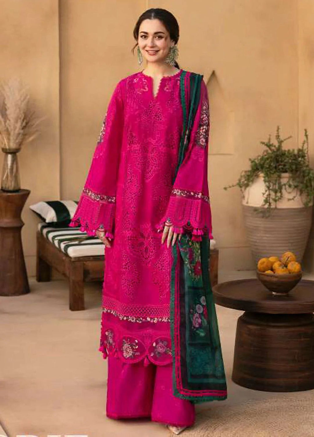Saira Rizwan 2659 – Embroidered Lawn 3 Piece Suit